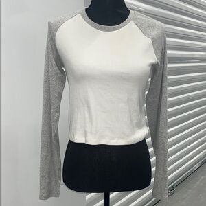 TNA home stretch excellent condition Women's Gray and White Long Sleeve Top